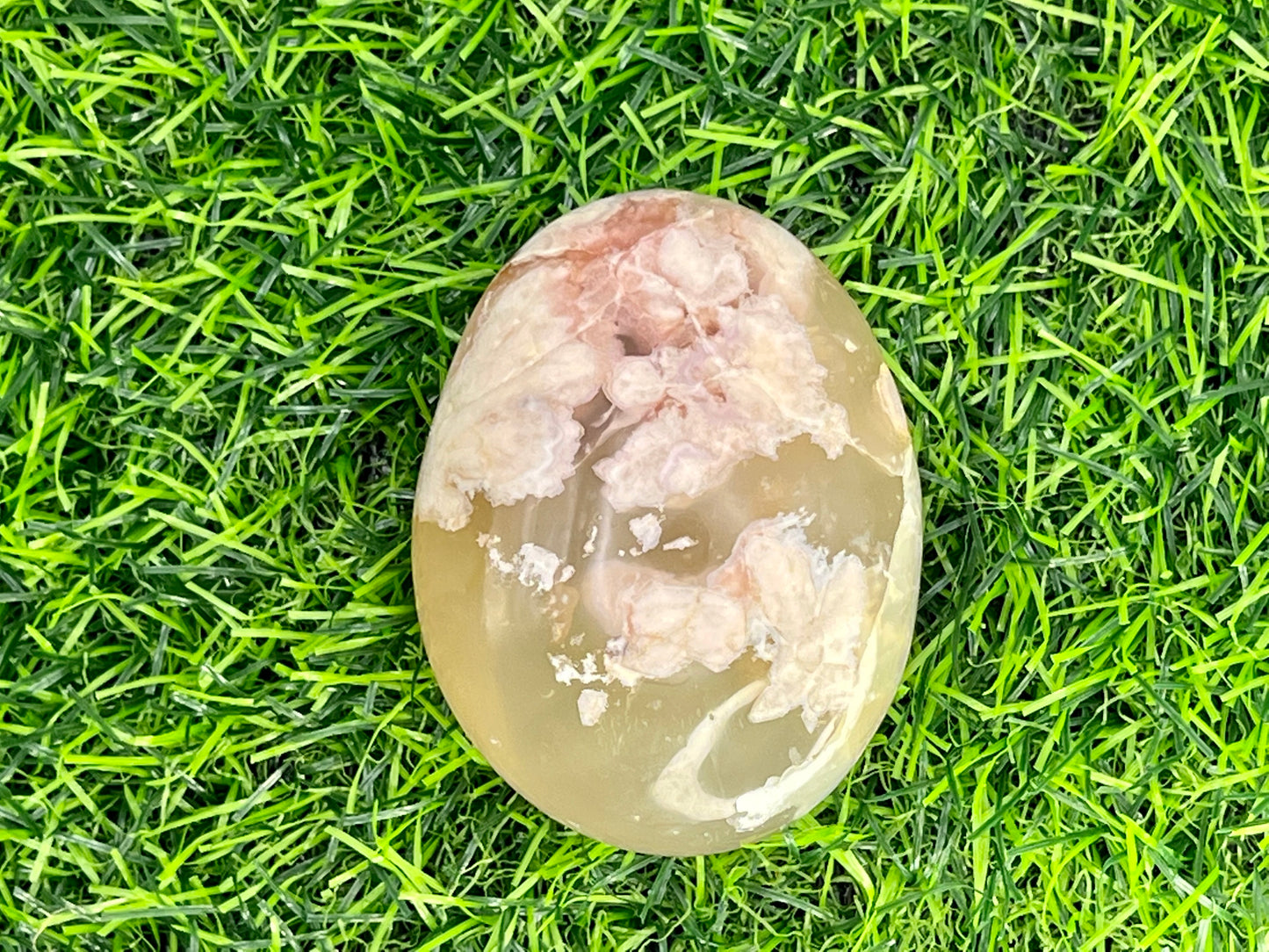 Flower Agate Palm Stone