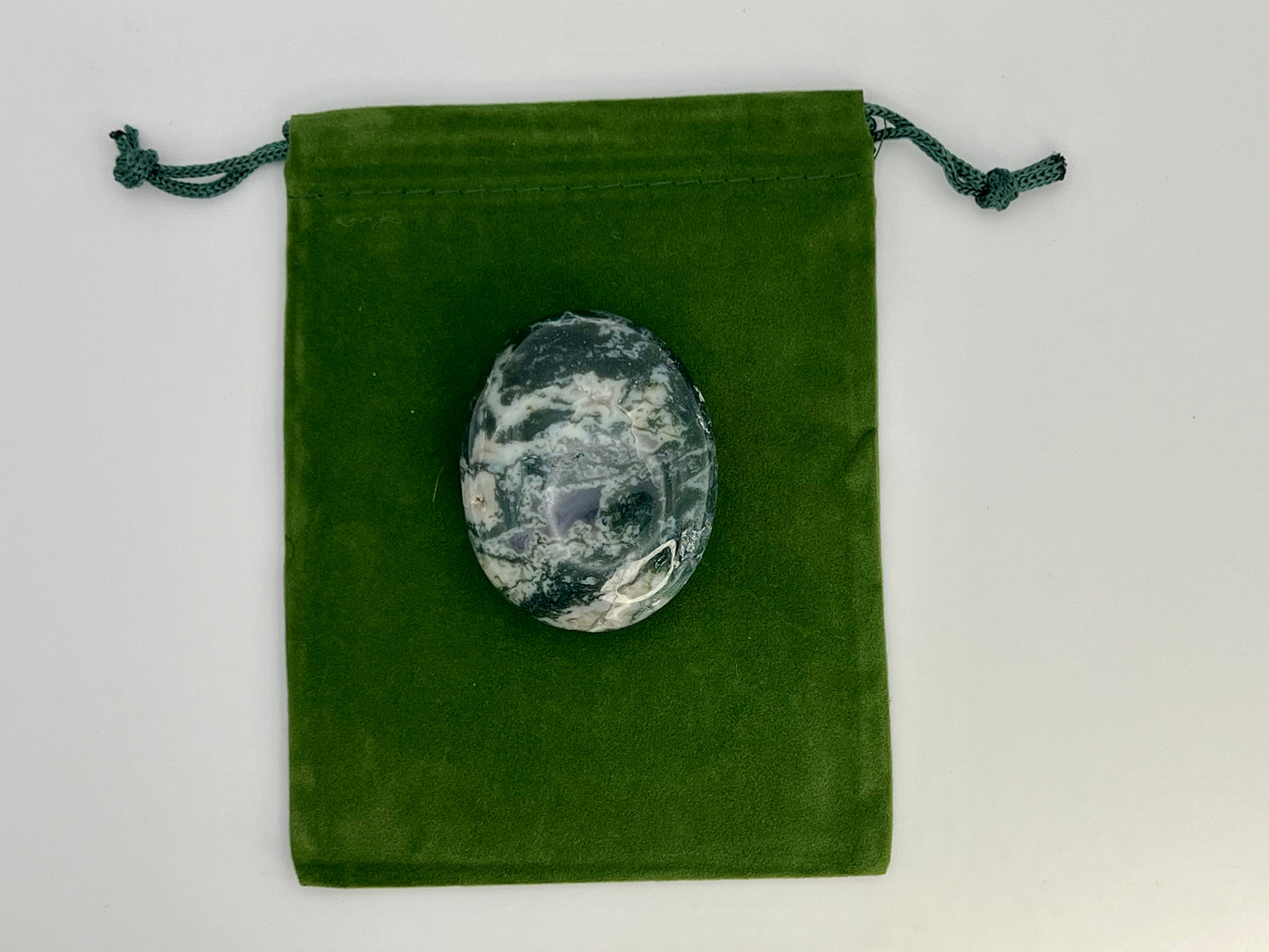 Moss Agate Palm Stone