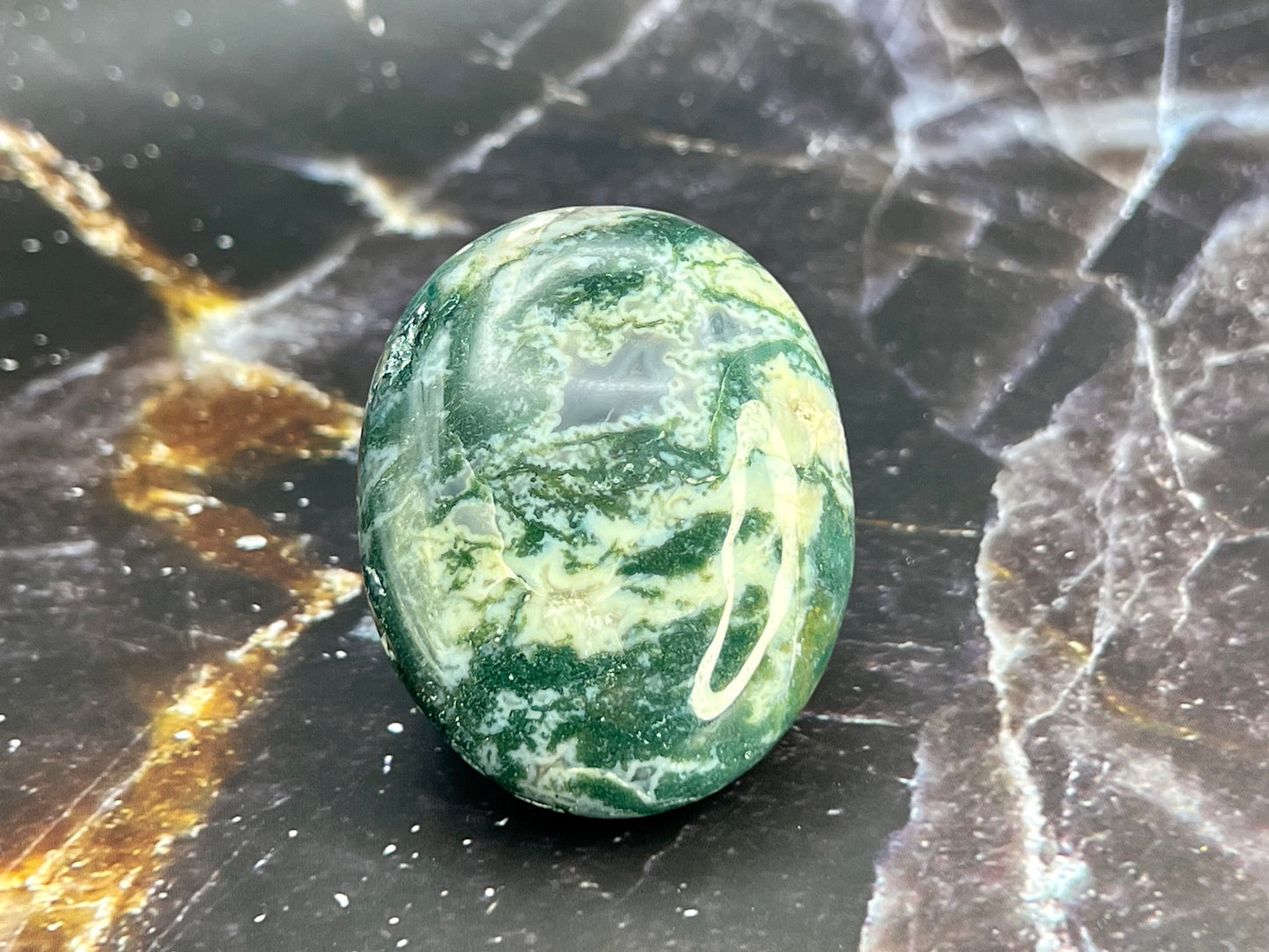 Moss Agate Palm Stone