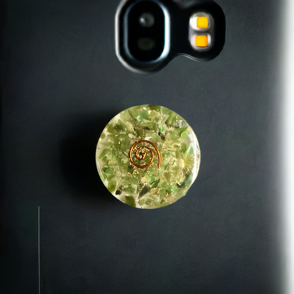 Green Calcite Spiral Circle Phone Grip